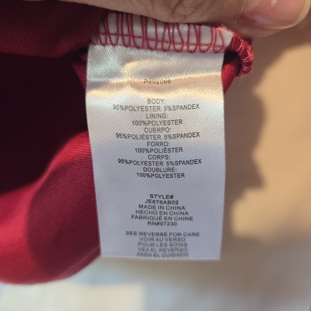 Almost Famous Raspberry Ruched Long Sleeve Crop Blouse Size Medium - Picture 5 of 7